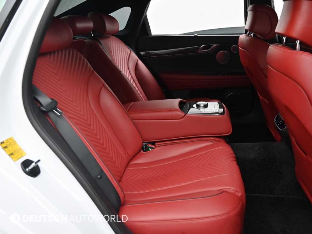 Genesis G80 - Vista 7