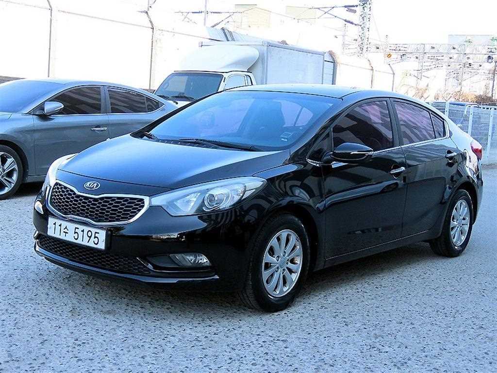 KIA K3 - Vista 2