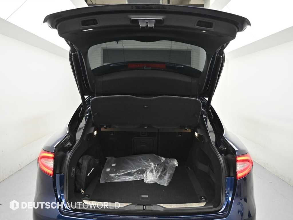 Maserati Levante 2020 Azul - Importación desde Corea - HF Imports Iquique - Foto 19