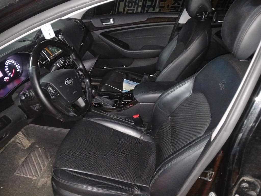 KIA K7 2013 Negro - Importación desde Corea - HF Imports Iquique - Foto 15