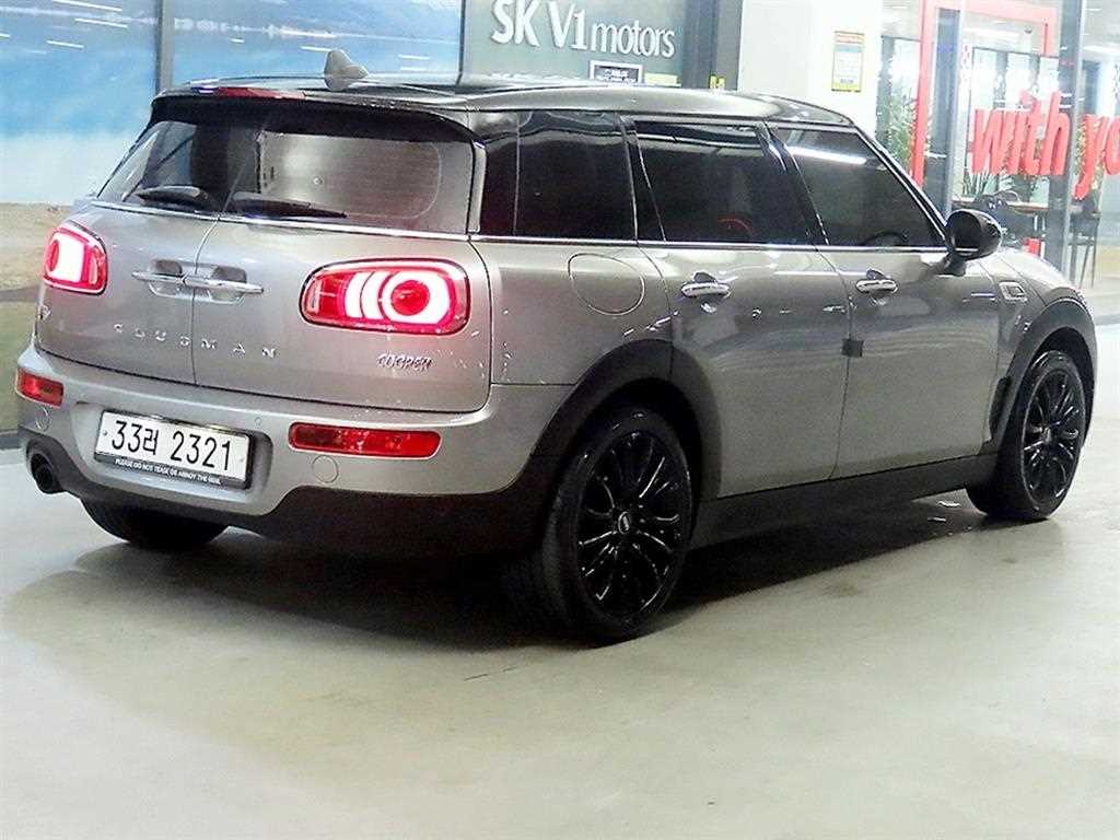 Mini Clubman - Vista 4