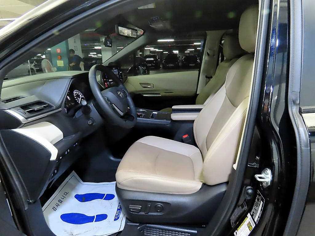 Toyota Siena - Vista 6