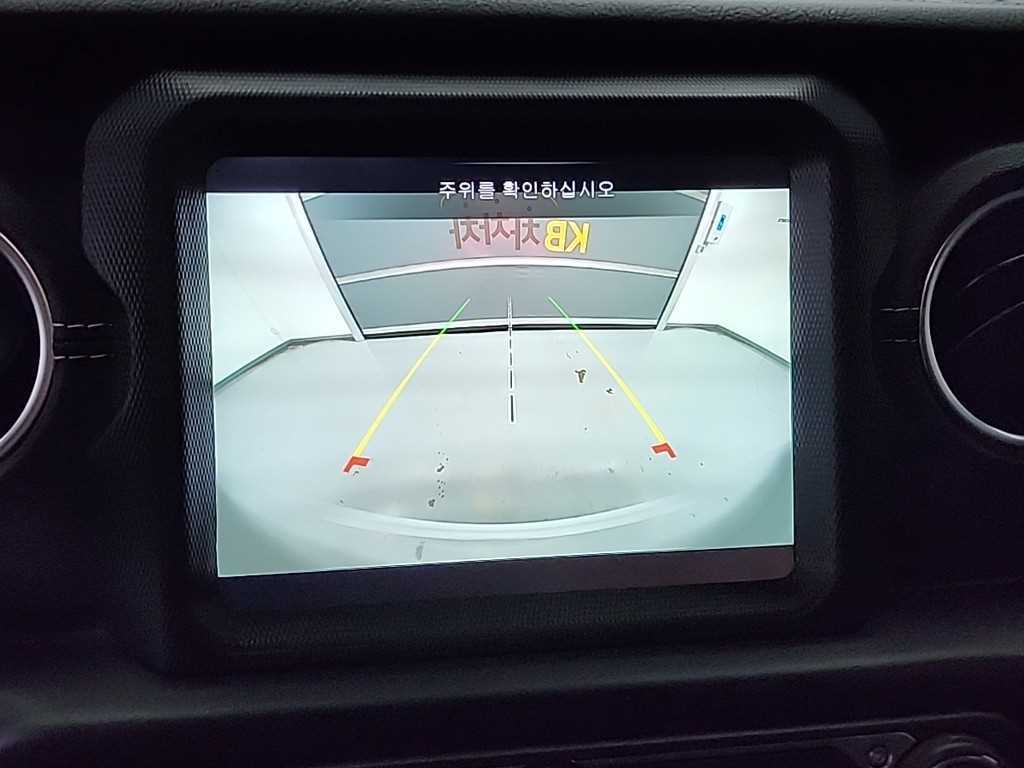 Jeep Wrangler 2021 Blanco - Importación desde Corea - HF Imports Iquique - Foto 15