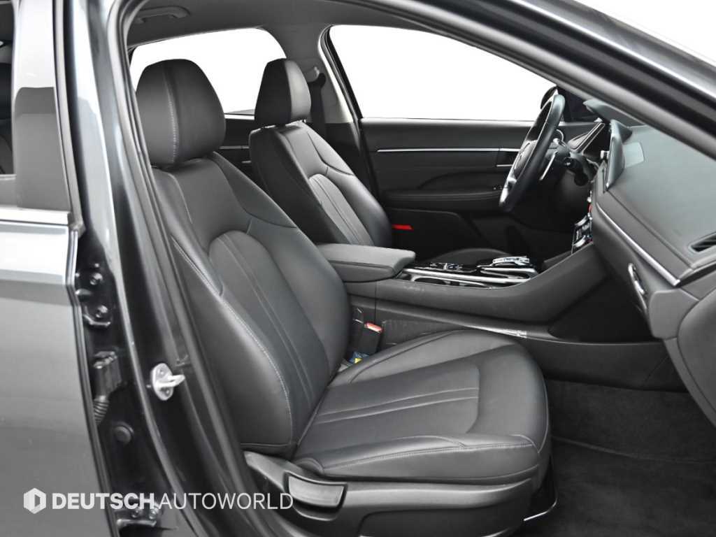 HYUNDAI Sonata - Vista 10