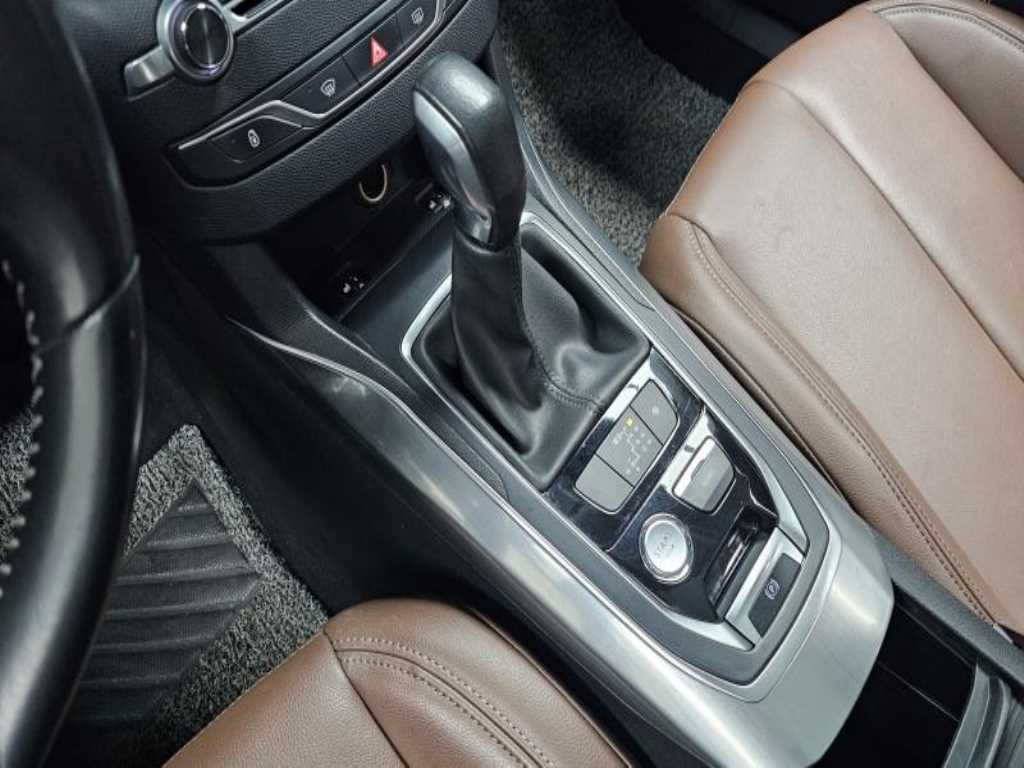 Peugeot 308 - Vista 9