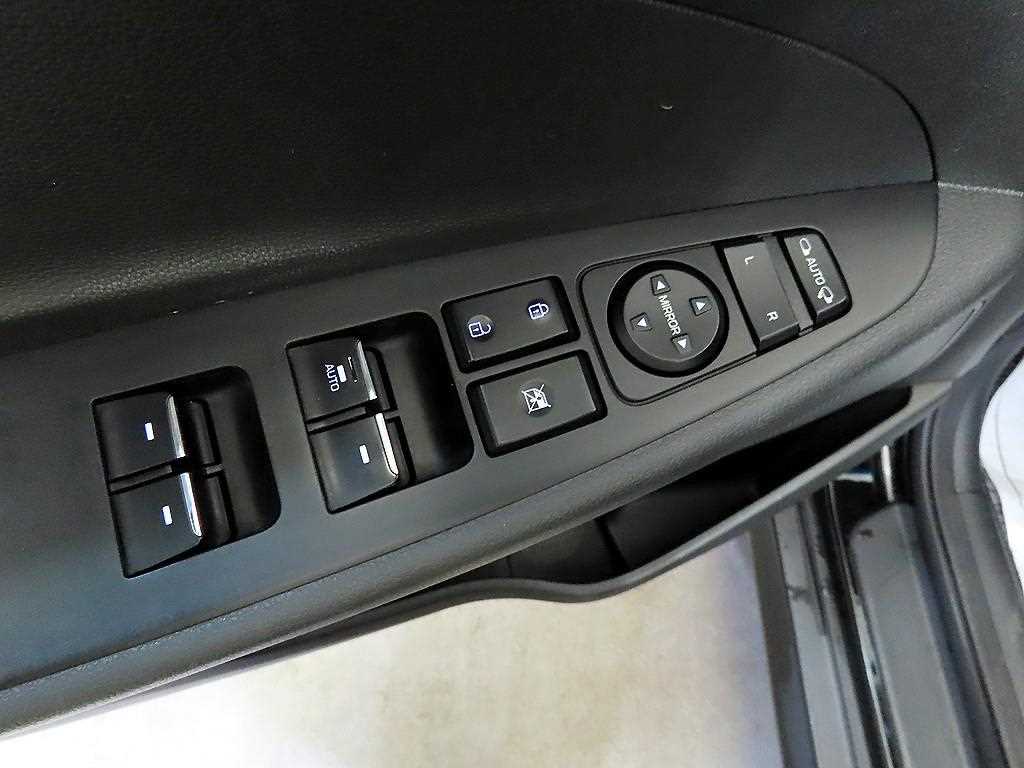 HYUNDAI Tucson 2018 Negro - Importación desde Corea - HF Imports Iquique - Foto 13