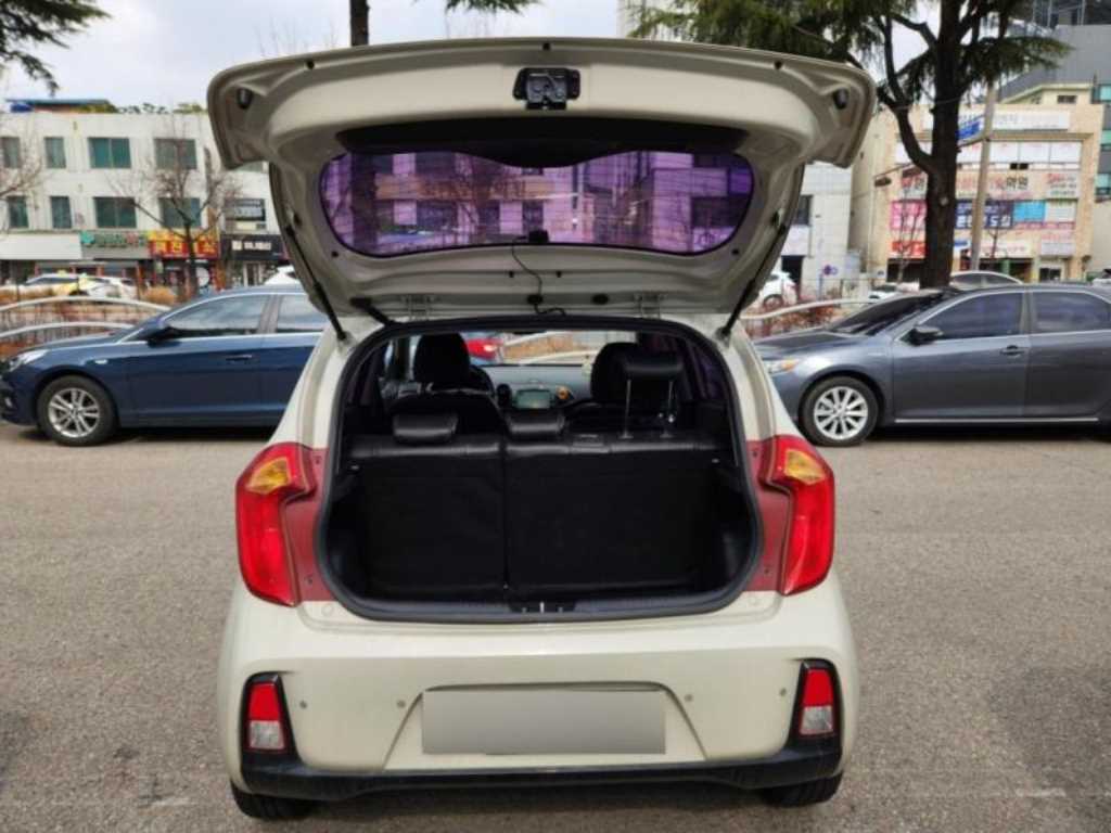 KIA Morning - Vista 4