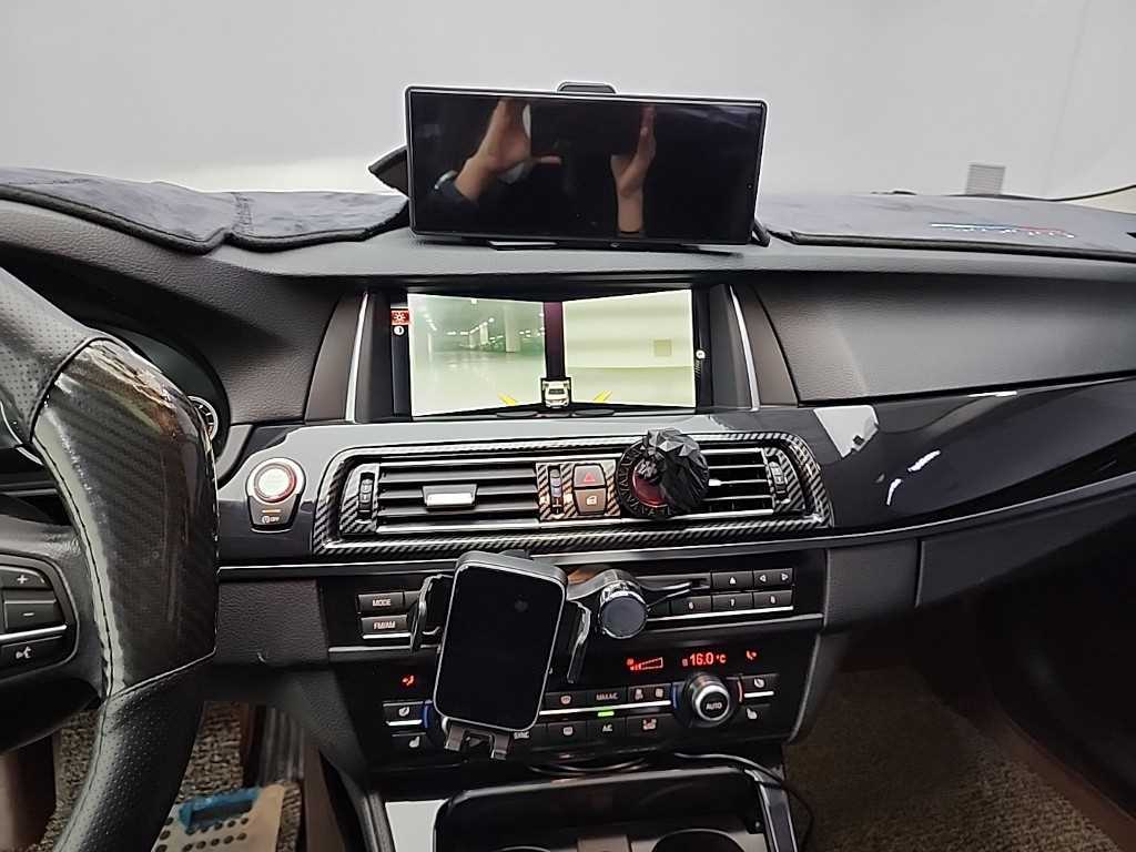 BMW 5 Series - Vista 10