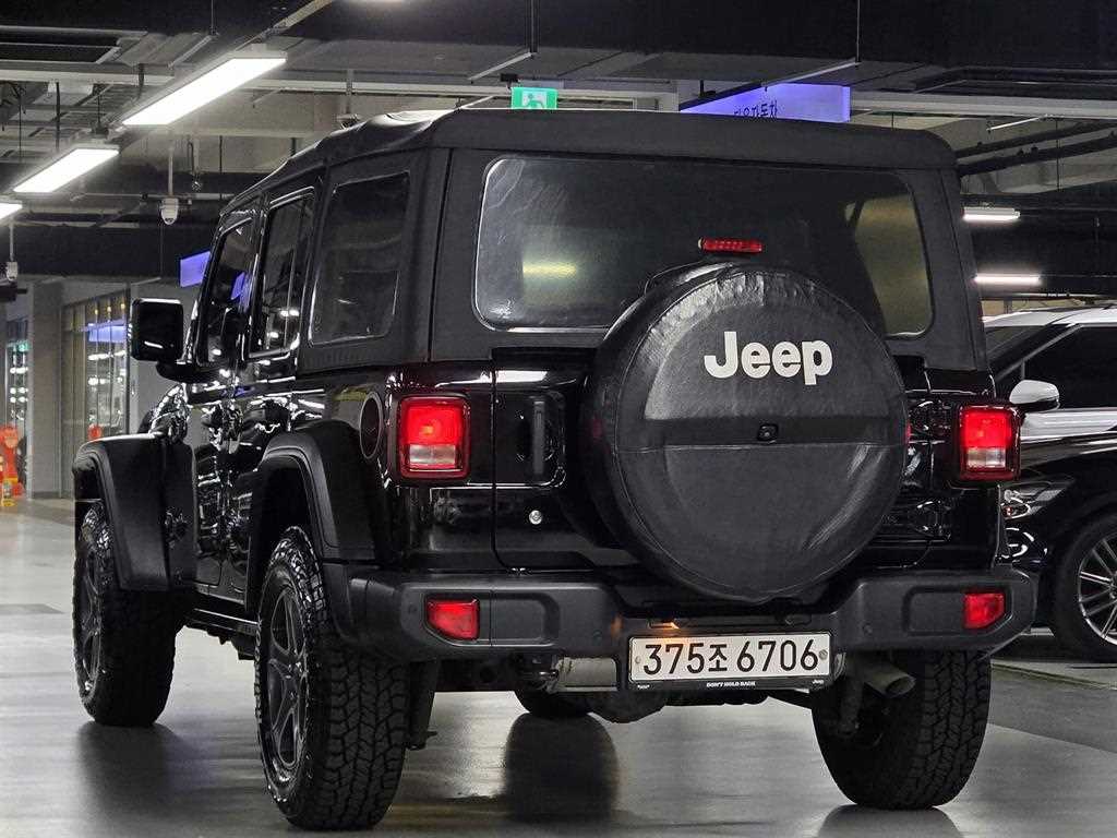 Jeep Wrangler - Vista 4