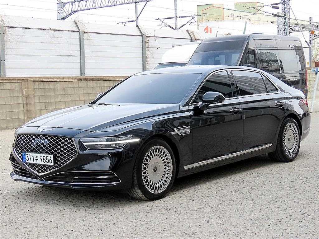 Genesis G90 - Vista 2