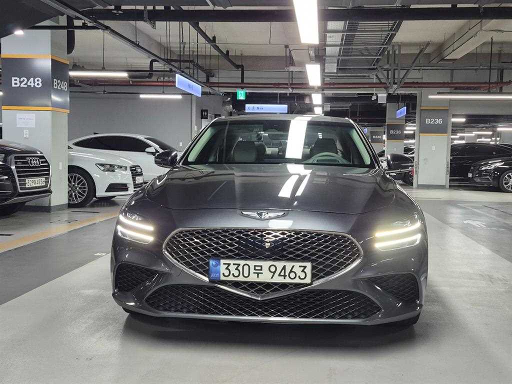 Genesis G70 - Vista 2