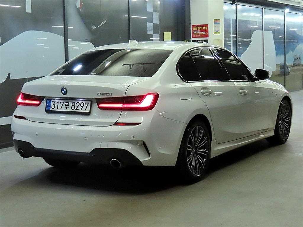 BMW 3 series - Vista 4