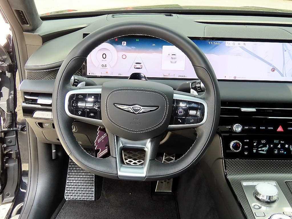 Genesis G80 - Vista 8