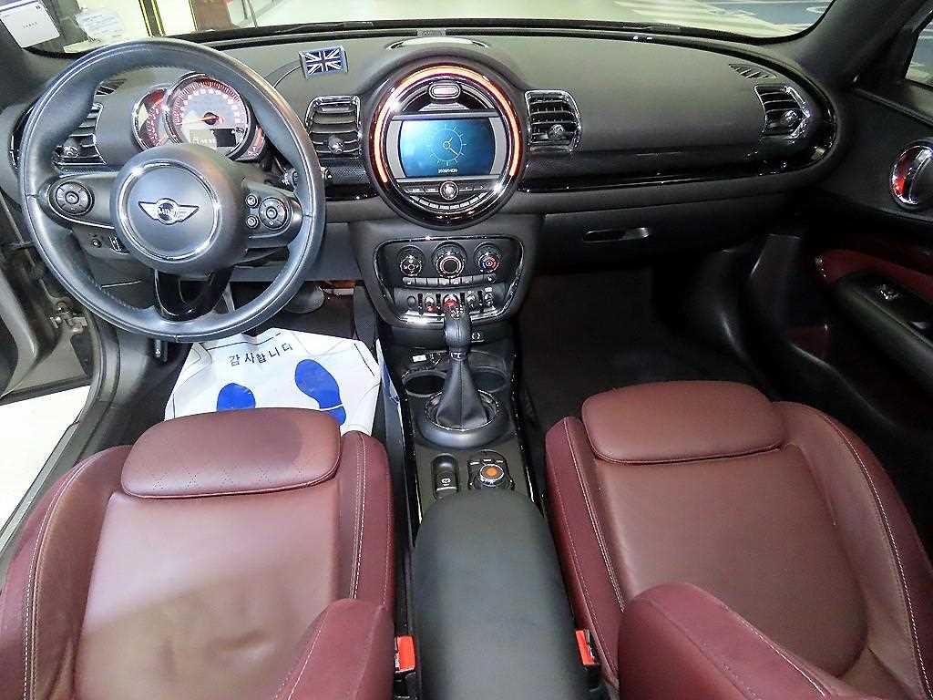 Mini Clubman - Vista 10