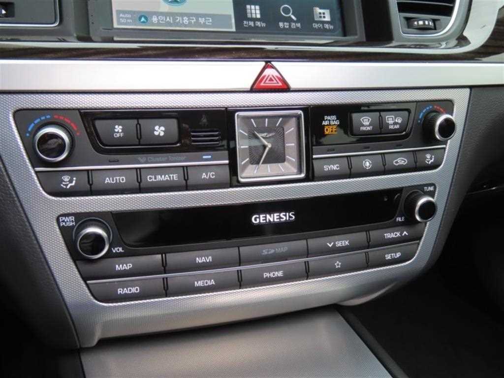 Genesis G80 - Vista 7