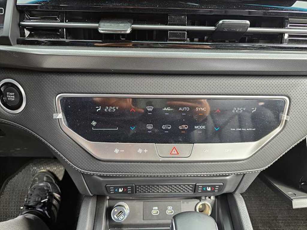 Ssangyong Rexton 2024 Gold color - Importación desde Corea - HF Imports Iquique - Foto 14