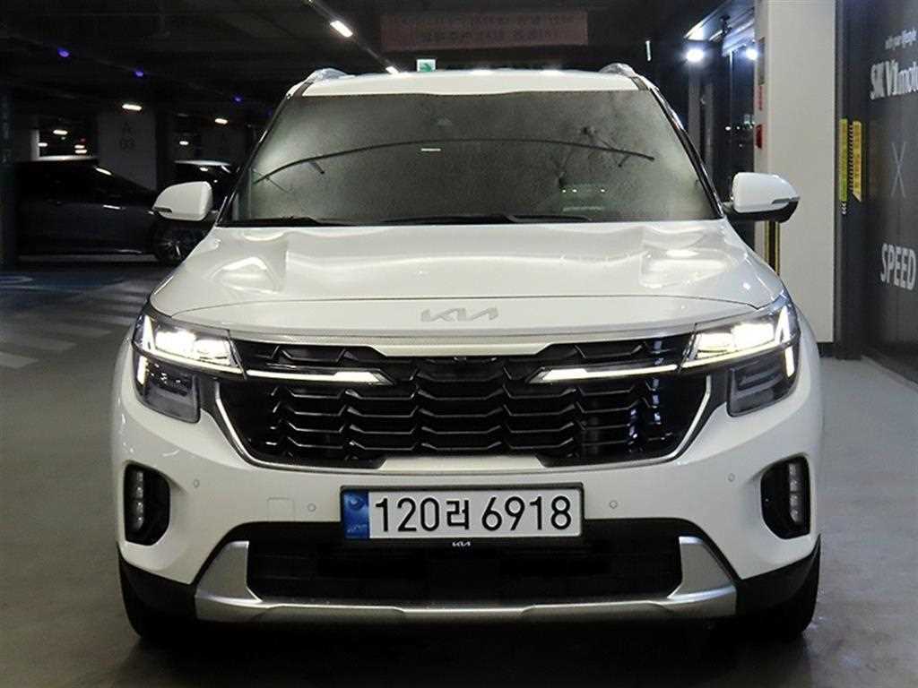 KIA Seltos - Vista 2