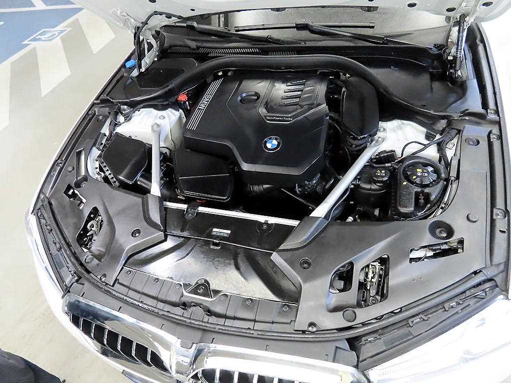 BMW 5 Series 2023 Blanco - Importación desde Corea - HF Imports Iquique - Foto 19