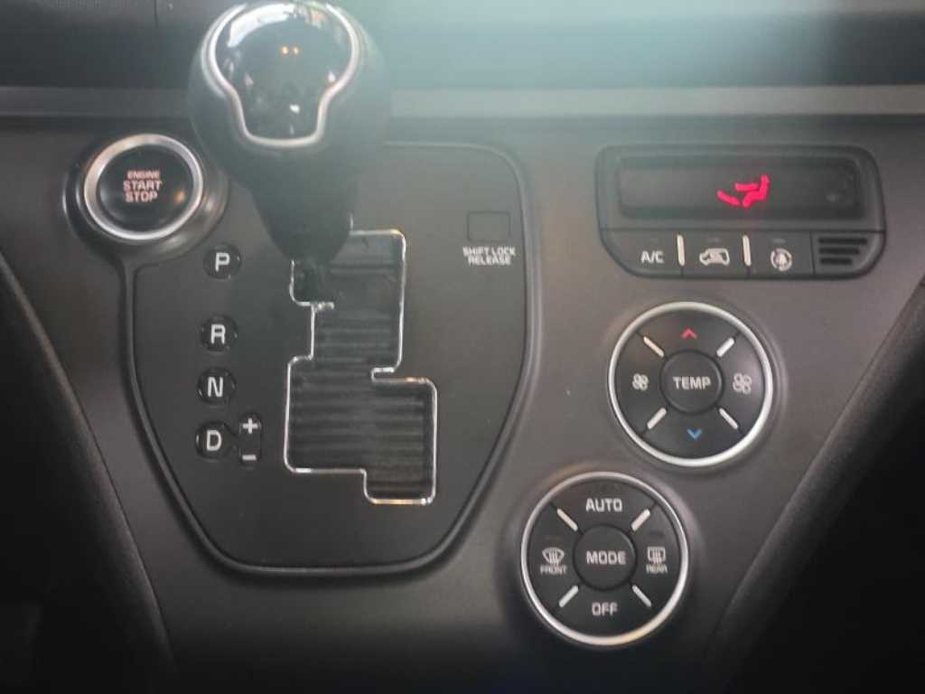 KIA Ray - Vista 7