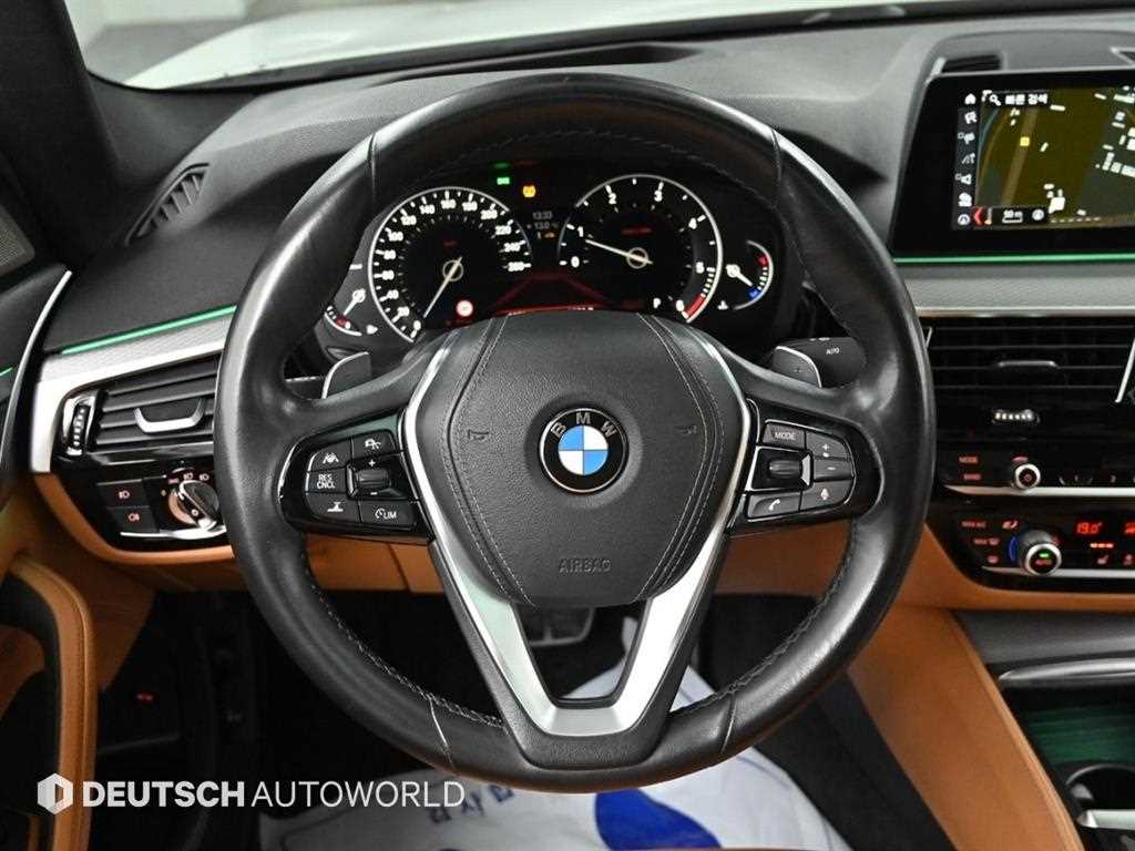 BMW 5 Series 2018 Blanco - Importación desde Corea - HF Imports Iquique - Foto 13