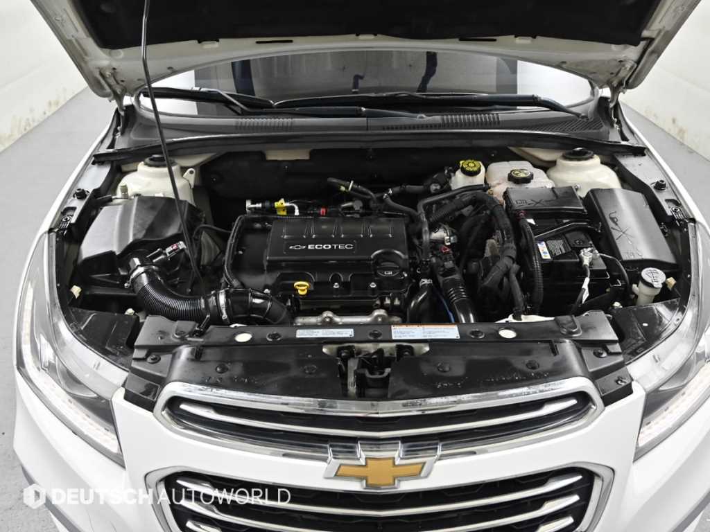 Chevrolet Cruise - Vista 6