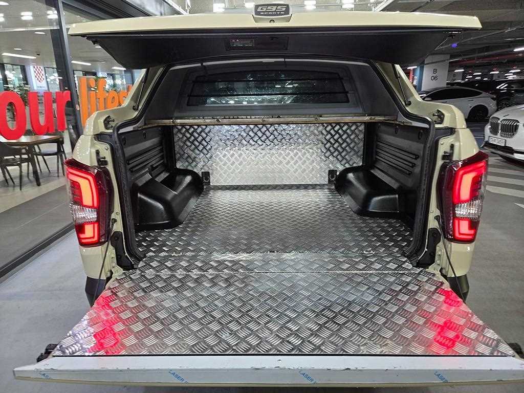 Ssangyong Rexton 2024 the color of pearl - Importación desde Corea - HF Imports Iquique - Foto 17