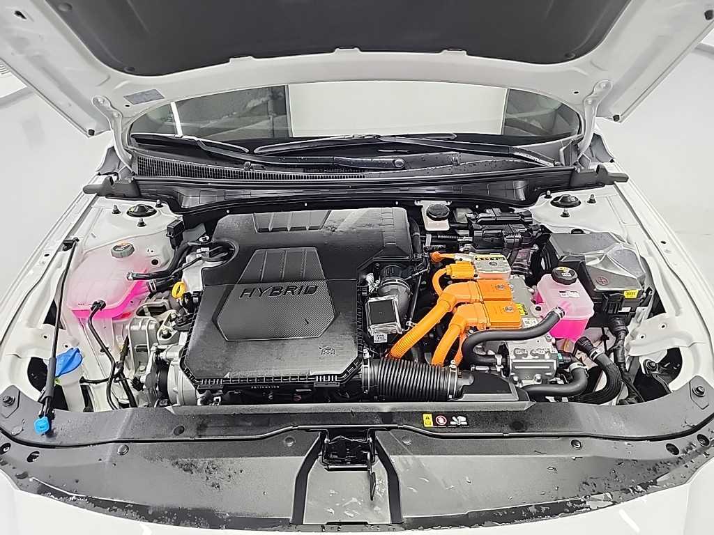 HYUNDAI Avante - Vista 5