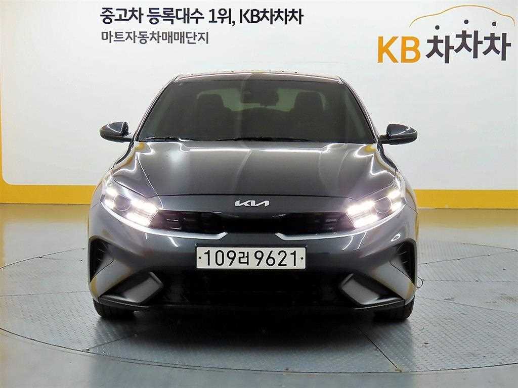 KIA K3 2023 Gris - Importación desde Corea - HF Imports Iquique - Foto 1