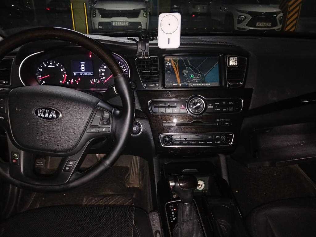 KIA K7 - Vista 6