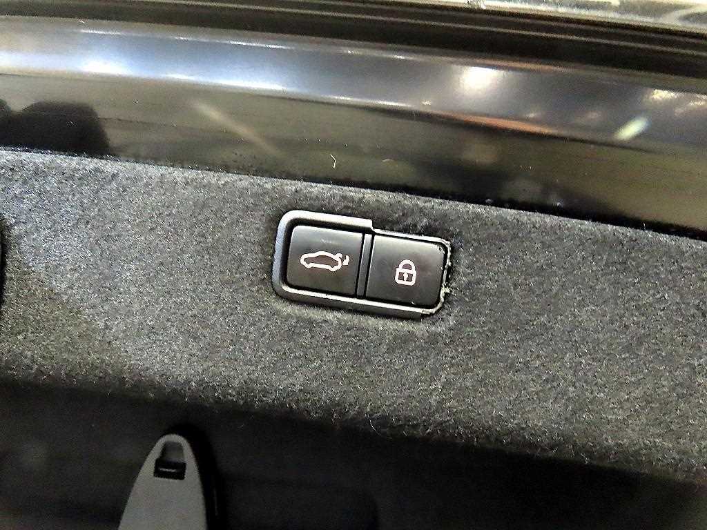 Genesis G80 2018 Negro - Importación desde Corea - HF Imports Iquique - Foto 16