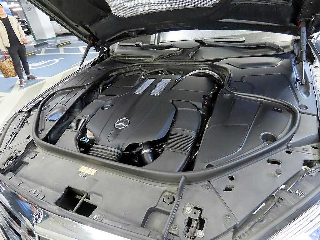 Mercedes Benz S Class 2018 Gris - Importación desde Corea - HF Imports Iquique - Foto 19