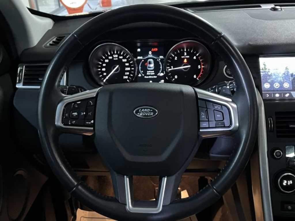 Land Rover Discovery Sports - Vista 6
