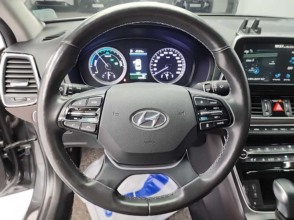 HYUNDAI Grandeur - Vista 9