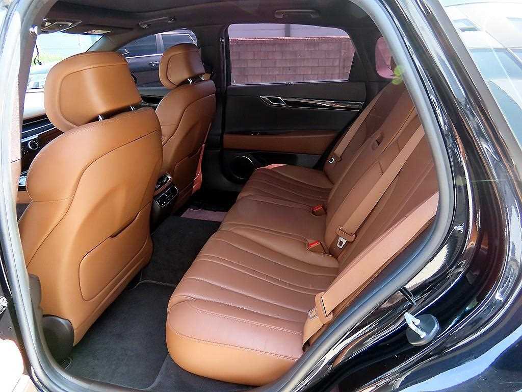 Genesis G80 - Vista 6