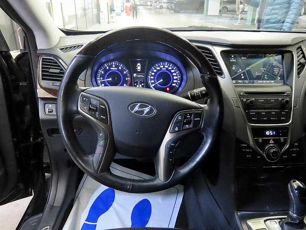 HYUNDAI Grandeur - Vista 8