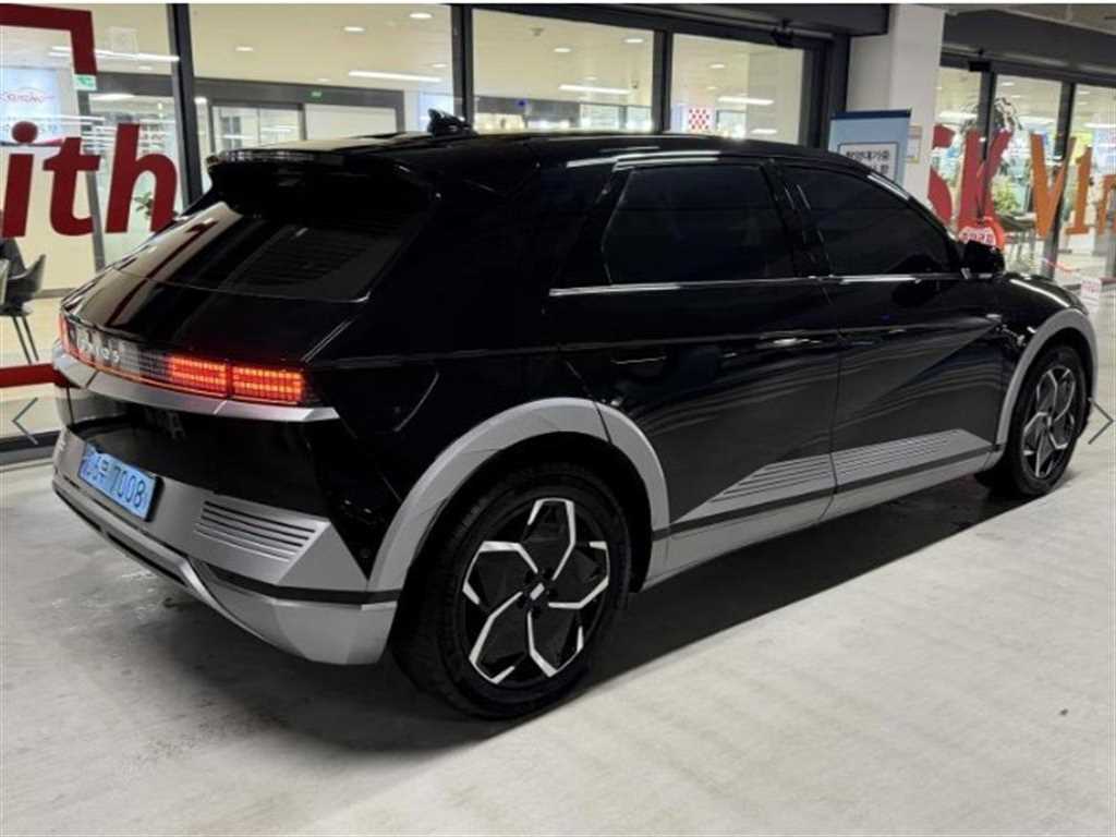 HYUNDAI Ioniq 5 - Vista 4