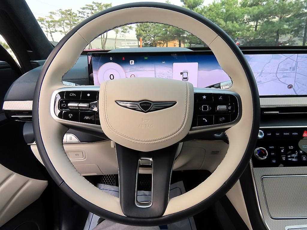 Genesis GV80 - Vista 8