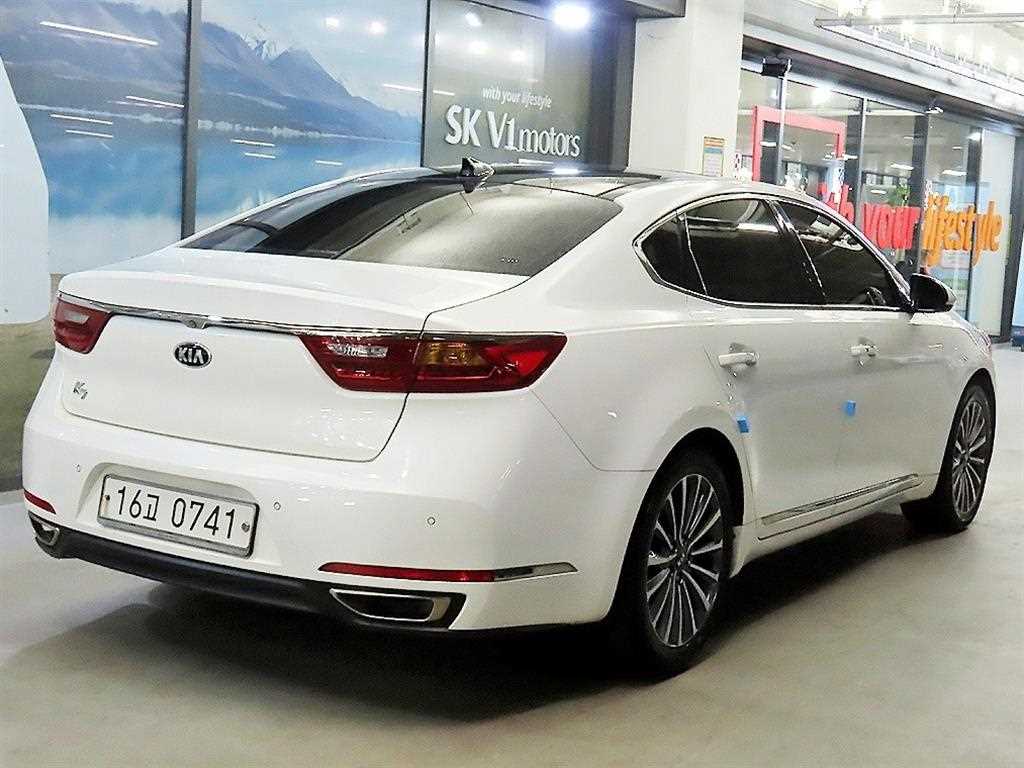 KIA K7 - Vista 4