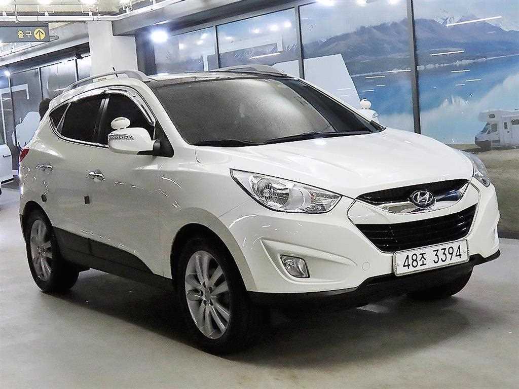 HYUNDAI Tucson 2011 Blanco - Importación desde Corea - HF Imports Iquique - Foto 1