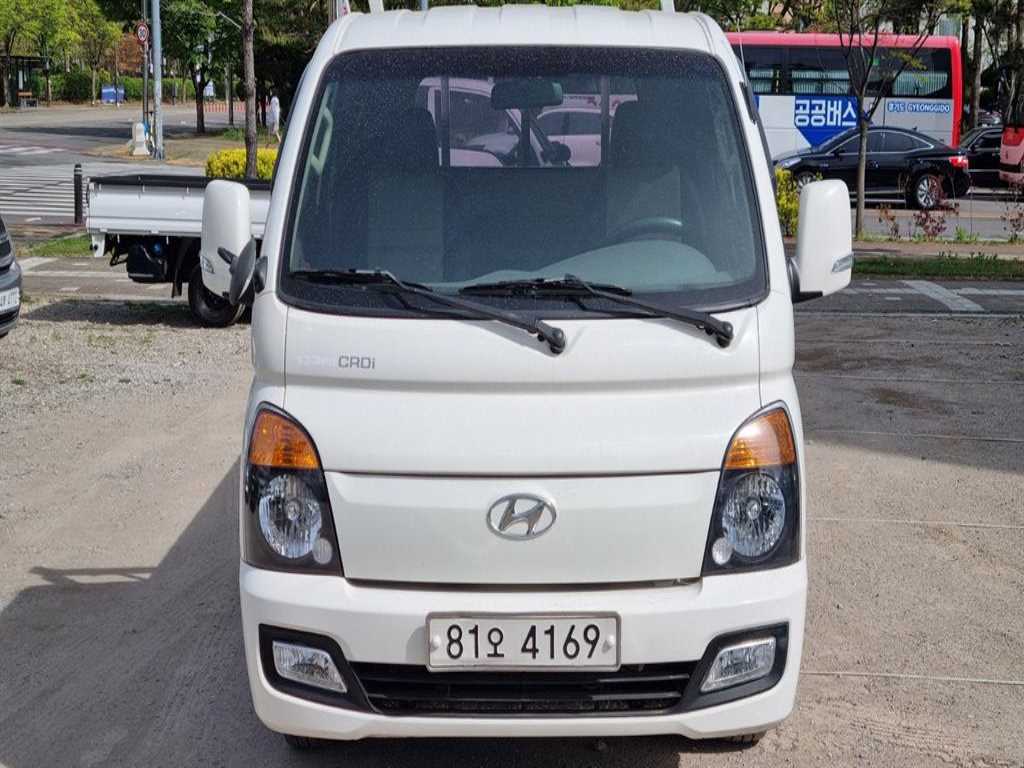 Small Truck Cargo (small) - Vista 2