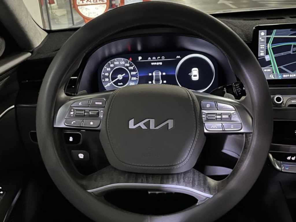 KIA K9 - Vista 12