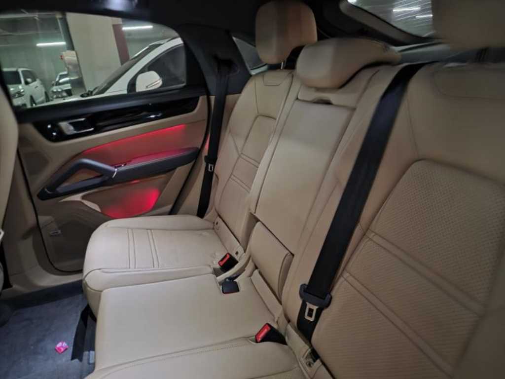 Porsche Cayenne - Vista 10