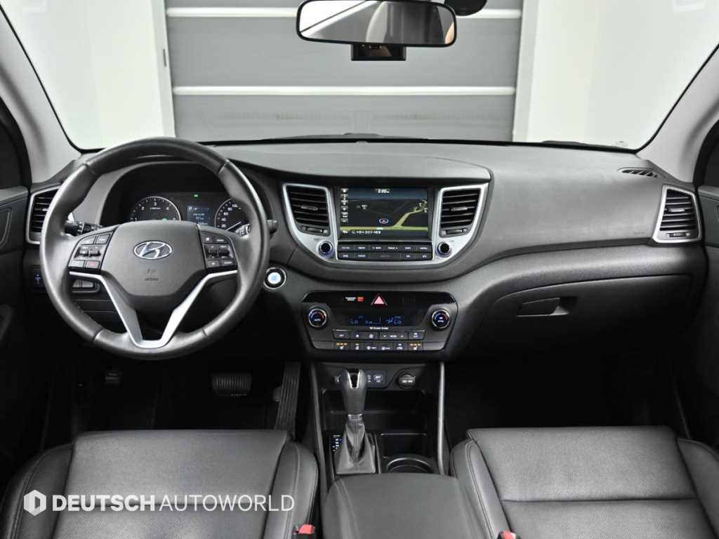 HYUNDAI Tucson - Vista 7