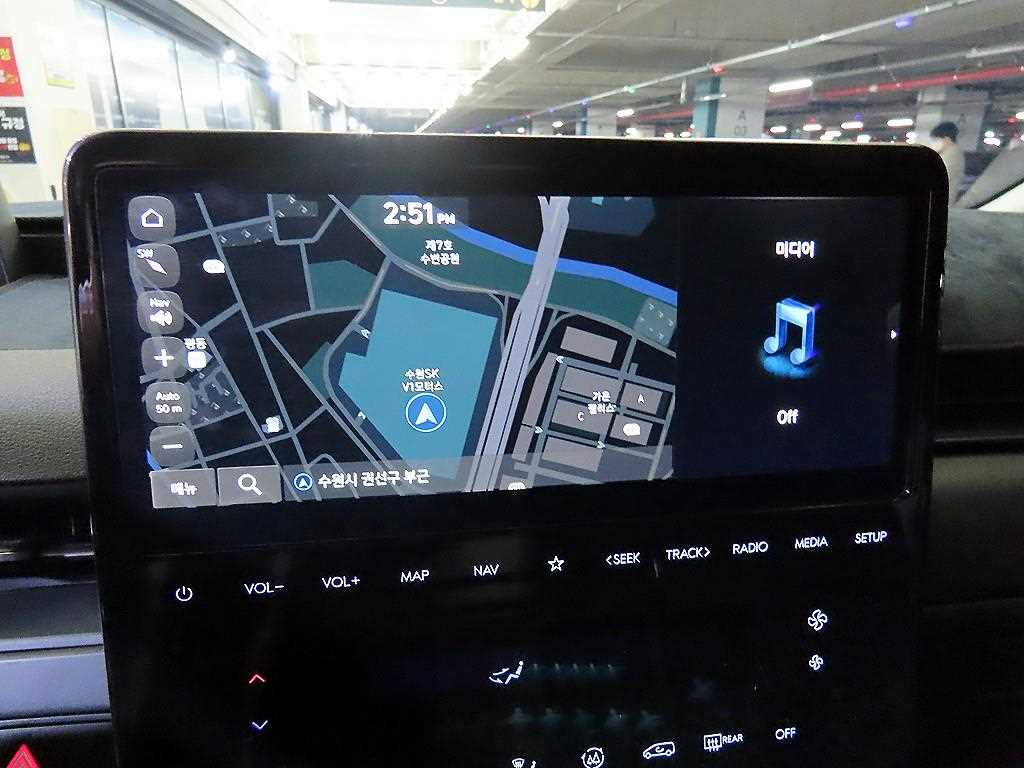 HYUNDAI Staria 2025 - Importación desde Corea - HF Imports Iquique - Foto 13