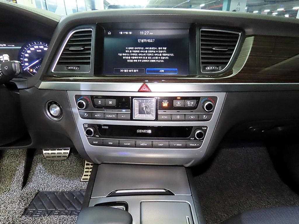 Genesis G80 - Vista 11