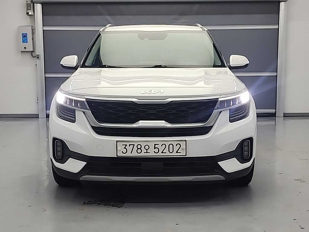 KIA Seltos - Vista 2