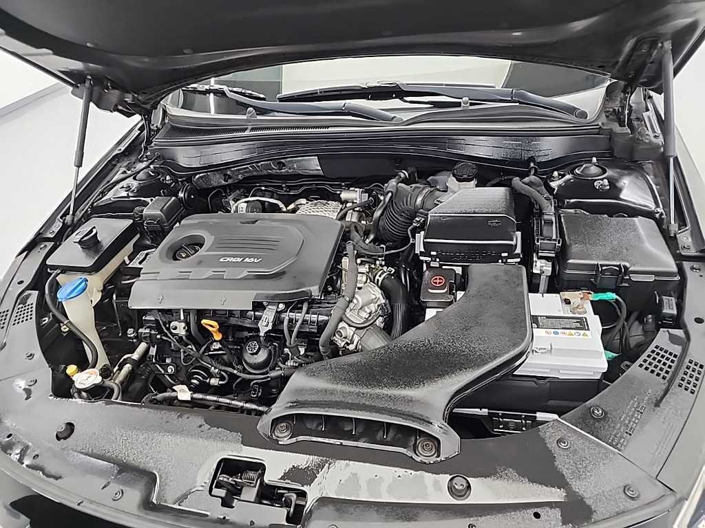 KIA K5 - Vista 6