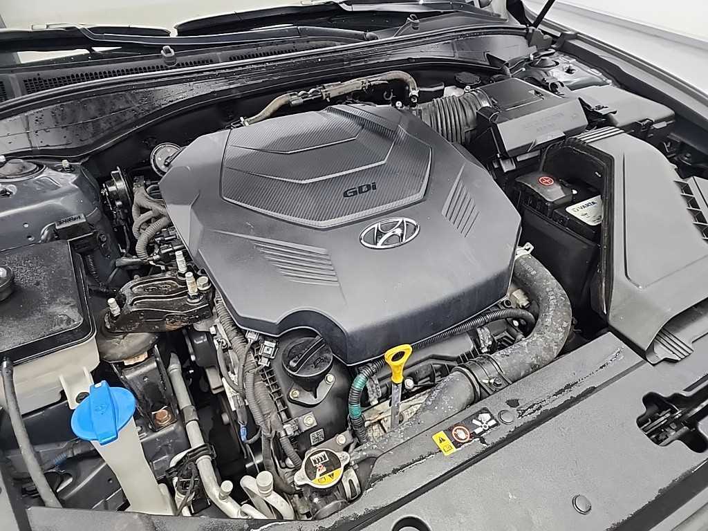 HYUNDAI Grandeur - Vista 5