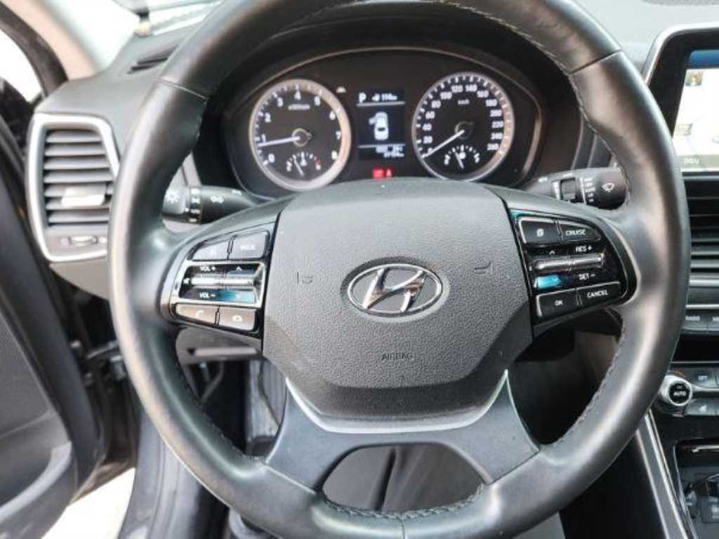 HYUNDAI Grandeur - Vista 9