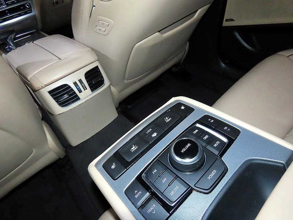 Genesis G80 2018 Negro - Importación desde Corea - HF Imports Iquique - Foto 14